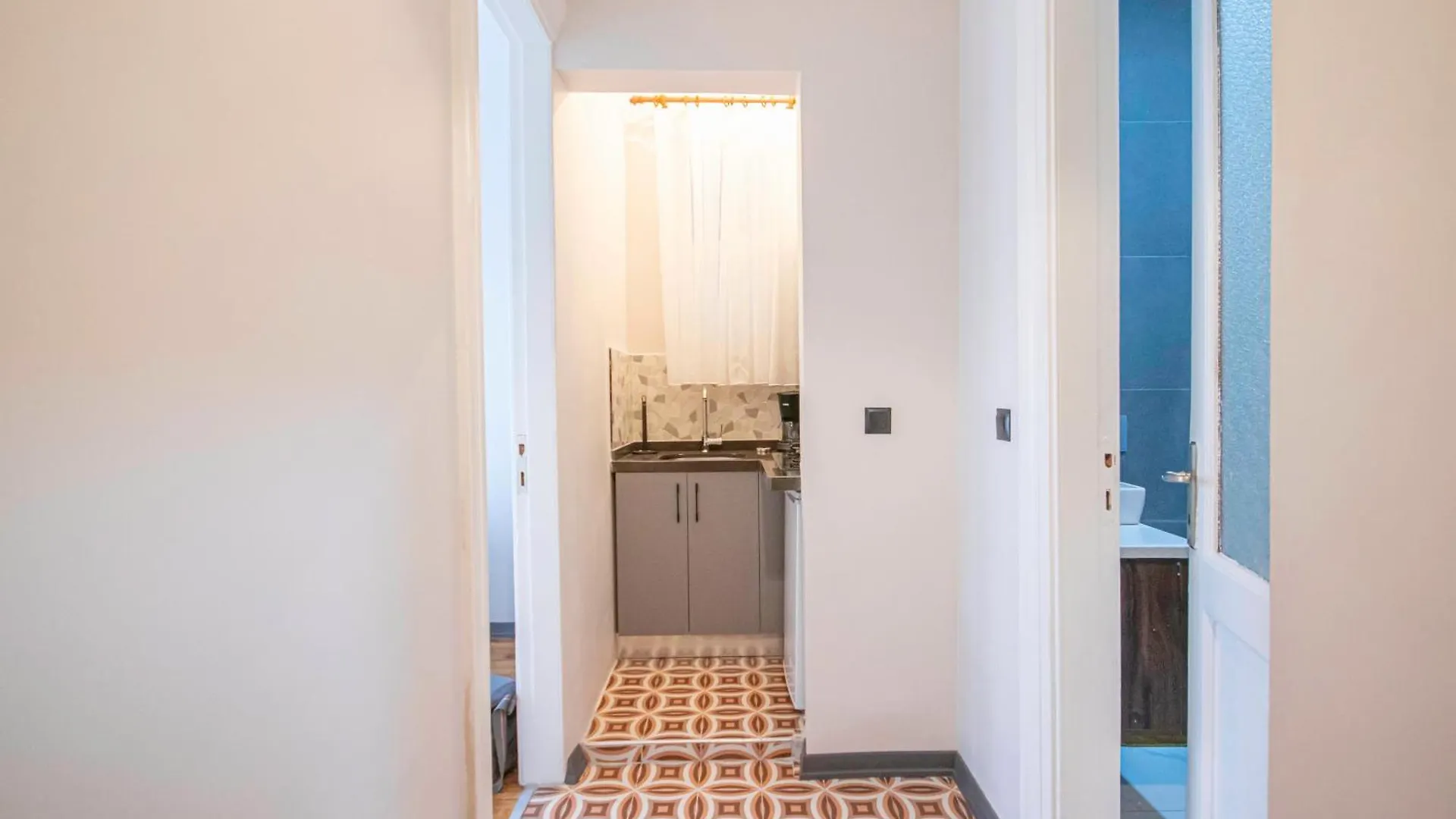 Cozy Apartment In The Heart Of Cihangir Istanbul Turcia